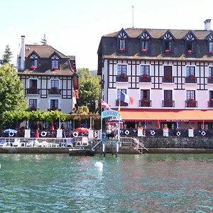 Les Cygnes Hotel